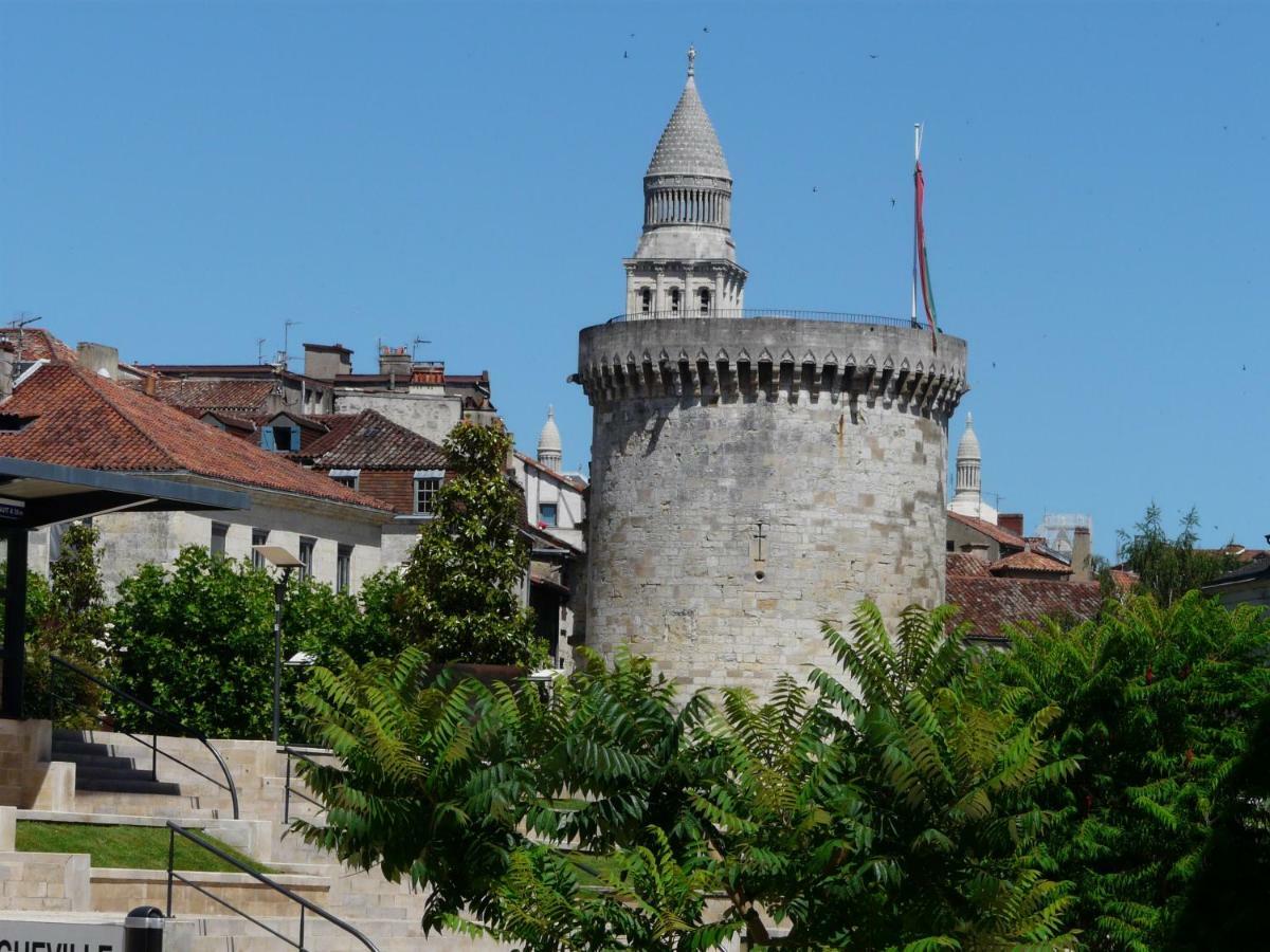La Halte Perigourdine Perigueux Exterior photo